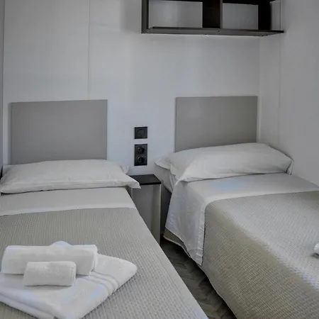 Baia Dei Micenei Campsite *