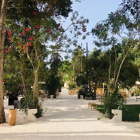 Baia Dei Micenei Camping