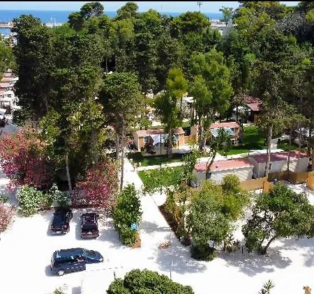 Baia Dei Micenei *