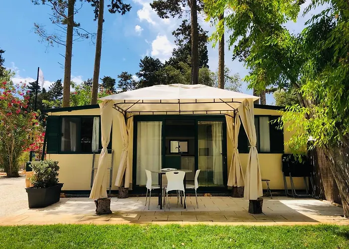 Кемпінг Baia Dei Micenei Отранто