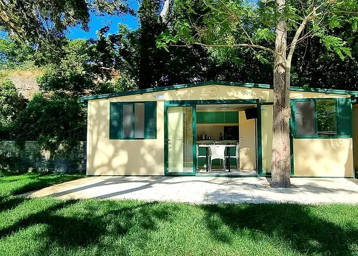 Кемпинг Baia Dei Micenei Отранто